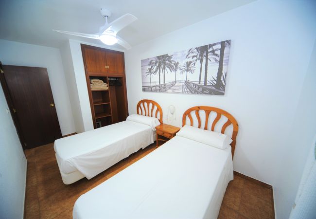 Casa adosada en Benicàssim - ORANGE PARK DUPLEX FAMILIAR JARDIN Casa adosada en Benicàssim - ORANGE PARK DUPLEX FAMILIAR JARDIN