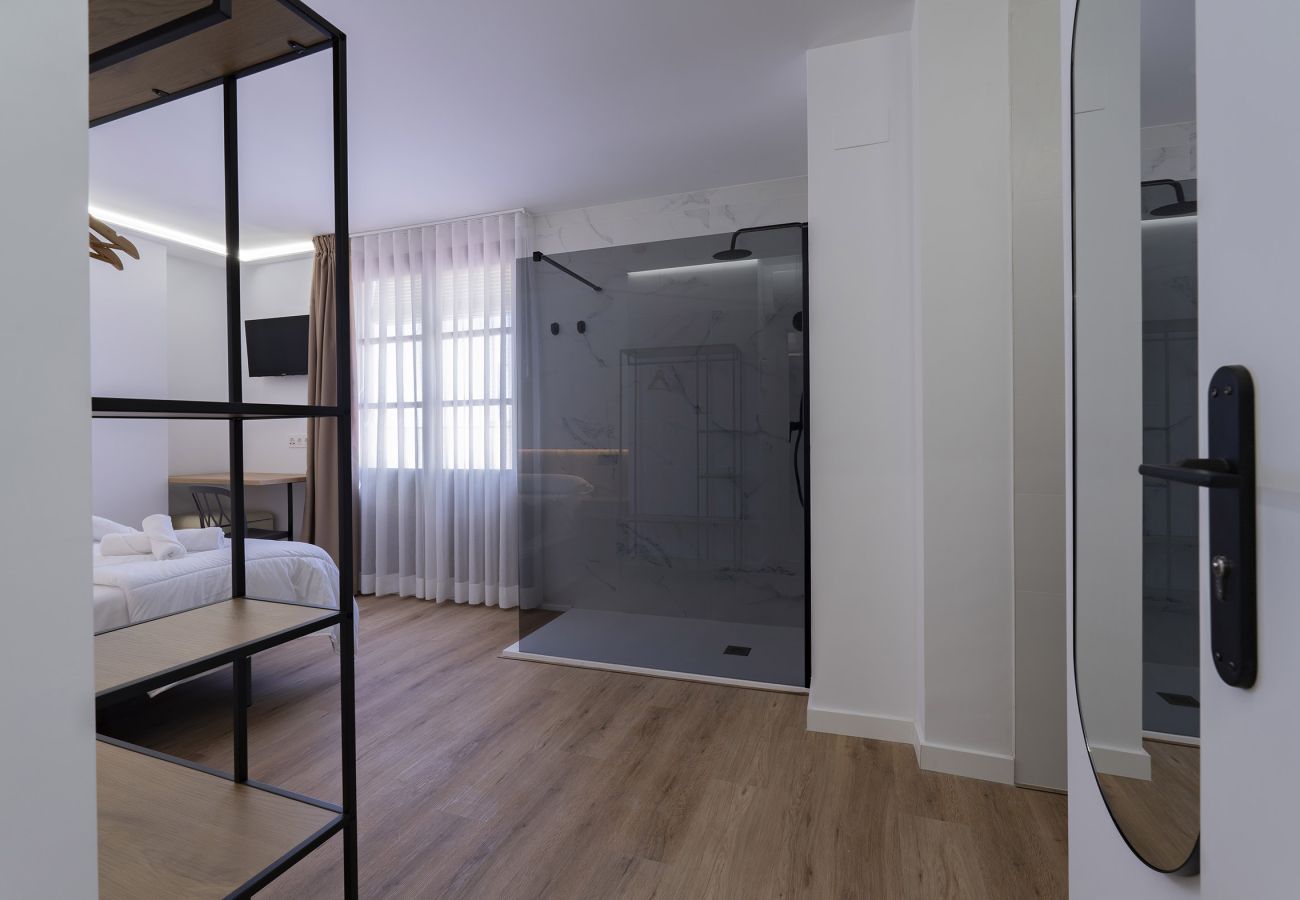 Alquiler por habitaciones en Peñiscola - CASA CASTELL HABITACION CON TERRAZA