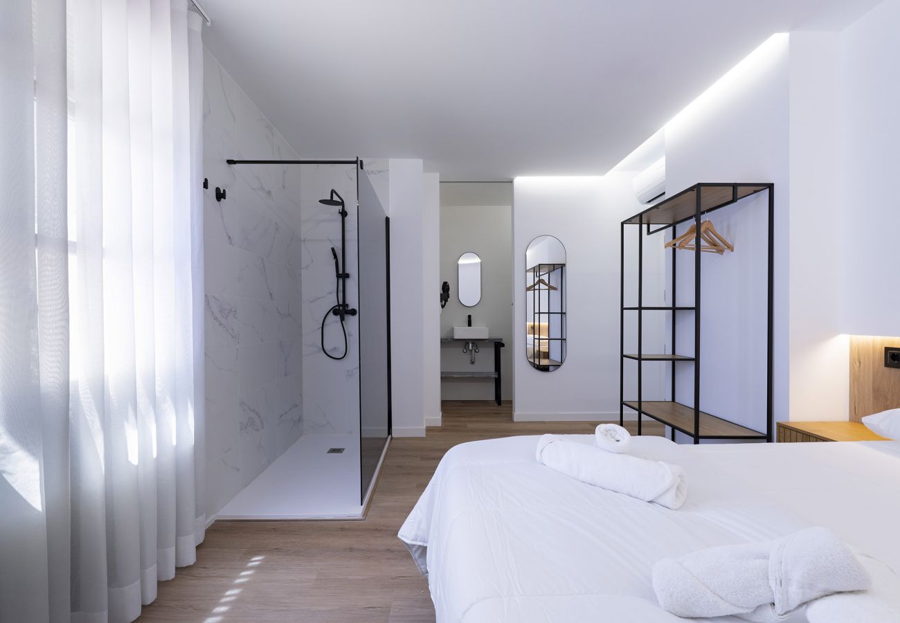 Alquiler por habitaciones en Peñiscola - CASA CASTELL HABITACION CON TERRAZA