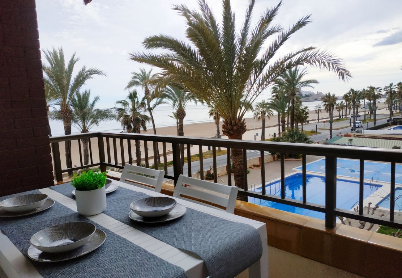 first line, terrace with views, new apartments, swimming pool, family, children