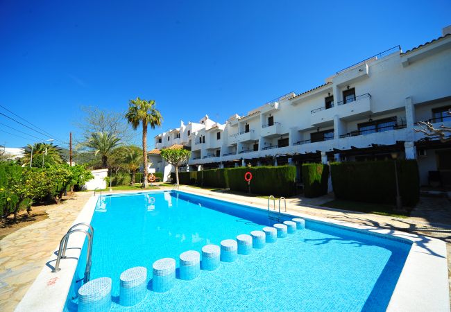 Bungalow in Benicàssim - ORANGE PARK DUPLEX FAMILIAR JARDIN